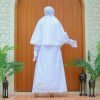 Gamis Putih Umroh Haji Set Bergo Dan Sarung Tangan 12 Gamis Salima Set Bergo 4