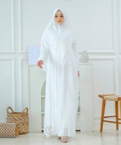 Alternative view of Gamis Syari Elegan Kombinasi Brokat Pecah 12 Set Khimar Cantik