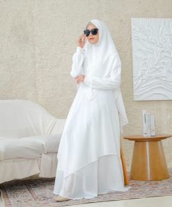Gamis Syari Ceruti Putih Set Hijab Instan